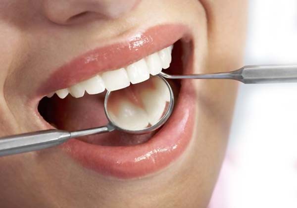 Bleeding Gums Treatment - Health mind